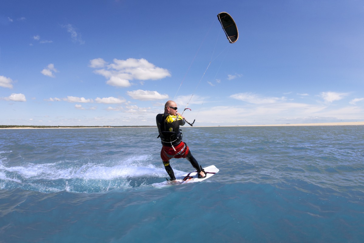 Club Med La Palmyre Atlantique - Man wakeboarding